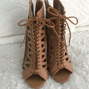Women’s Perforated Cage Lace Up Booties 7